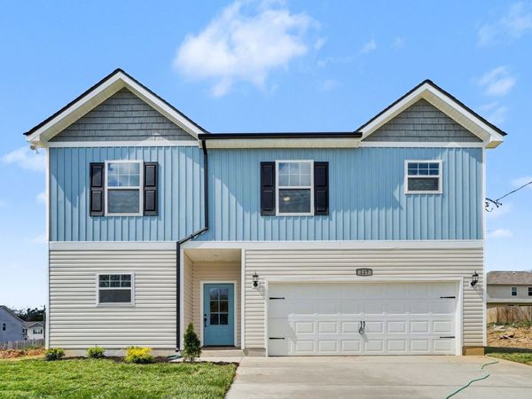 227 Hannah Lee Hill Rd, La Vergne, TN 37086