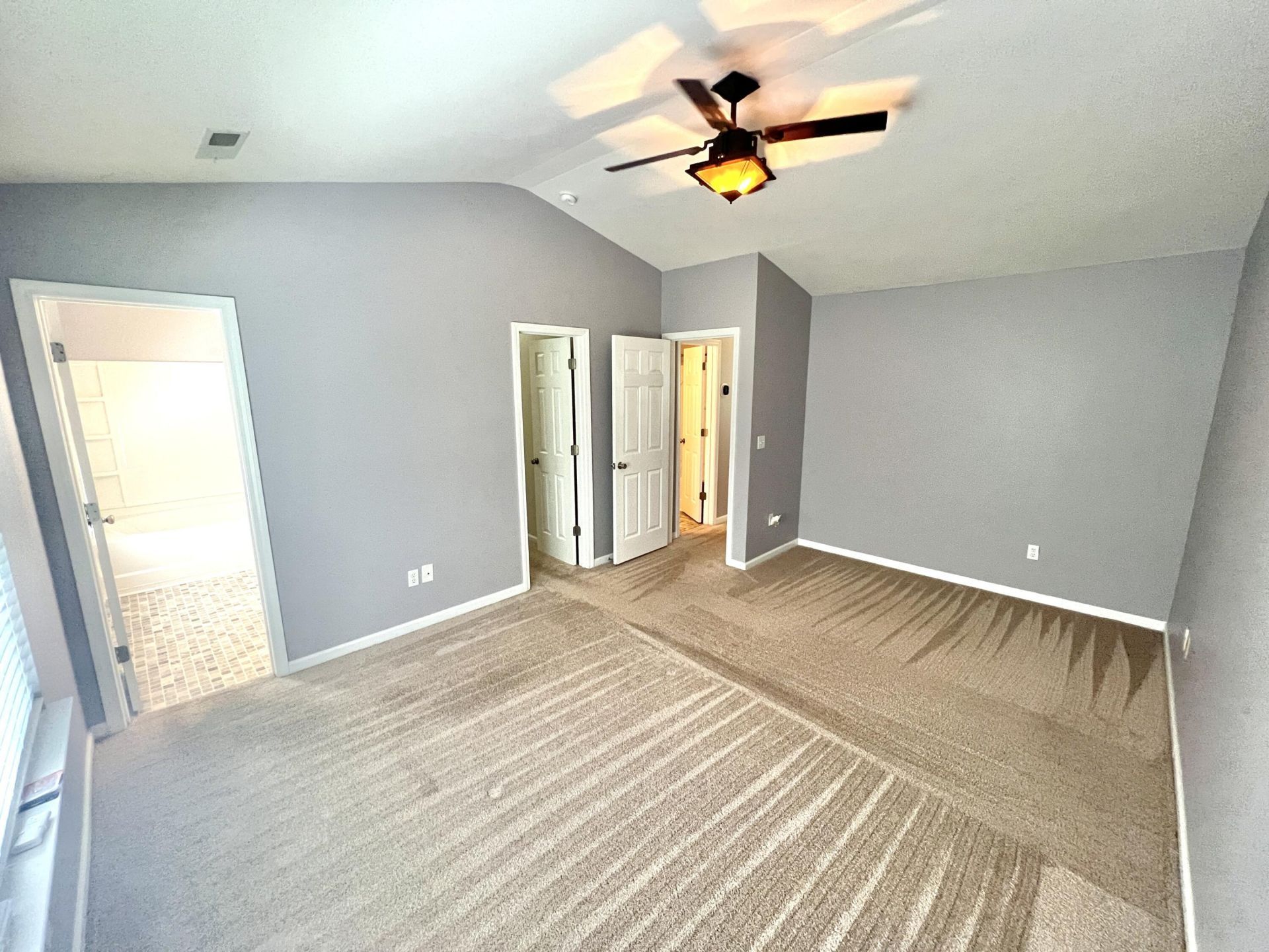 205 Jackson Street Photo 10