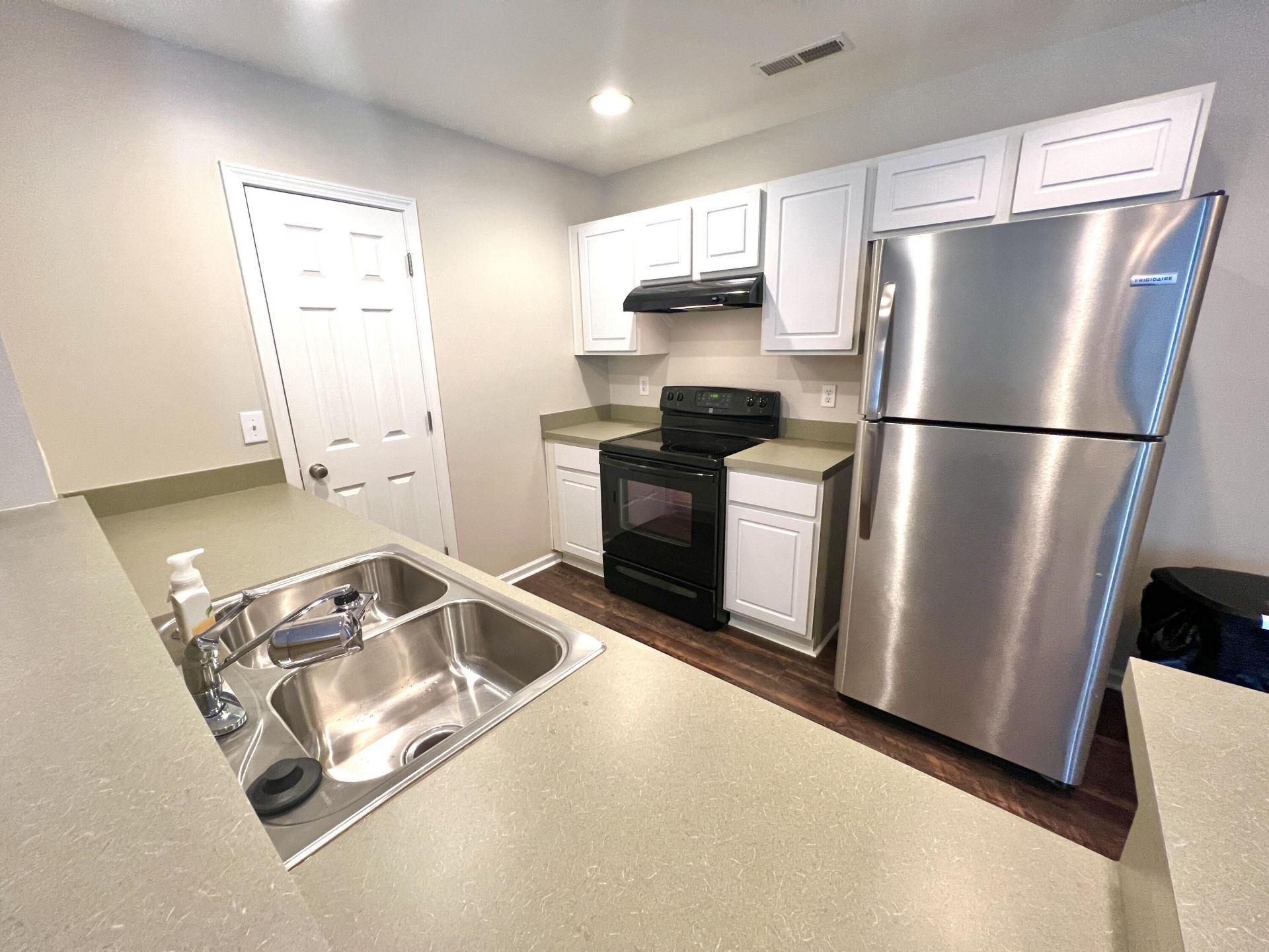 205 Jackson Street Photo 7