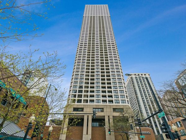 1030 N State Street , Unit 5M, Chicago, IL 60610