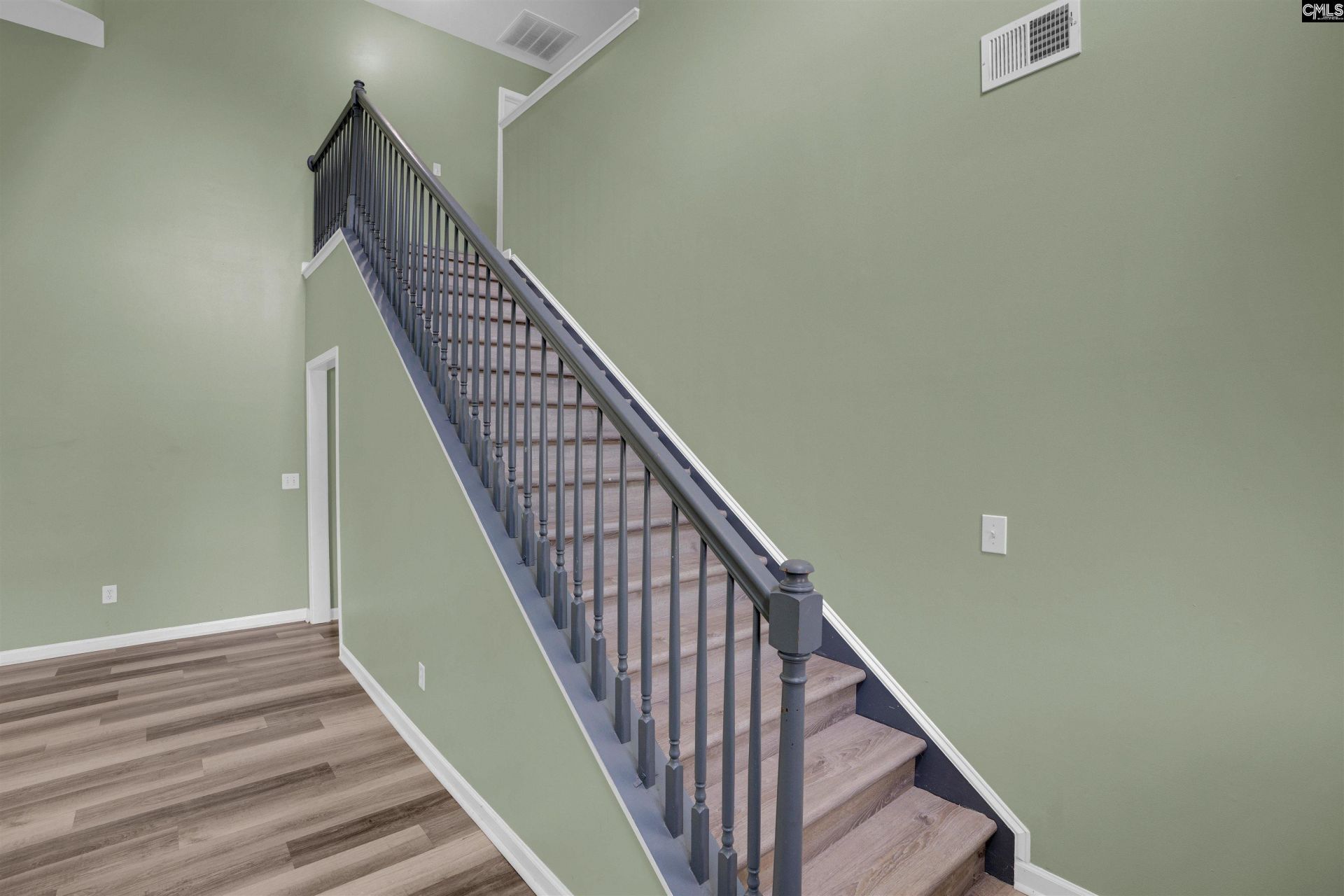 231 Cinnamon Hills Lane Photo 4