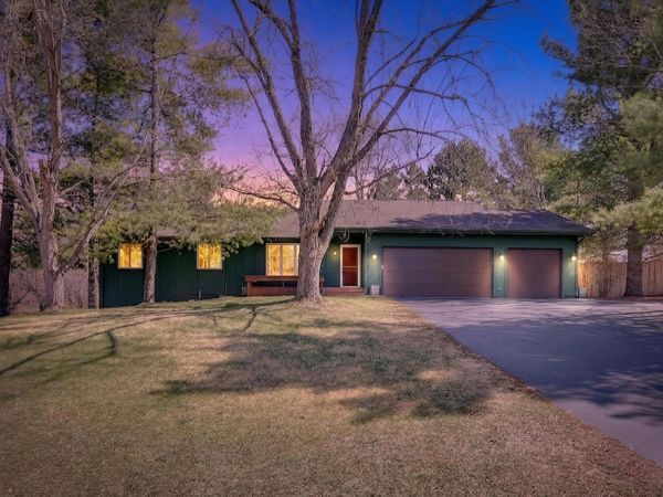 13615 Briarwood Lane, ROSCOE, IL 61073