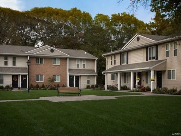 36 Country Club Drive , Unit B, Coram, NY 11727