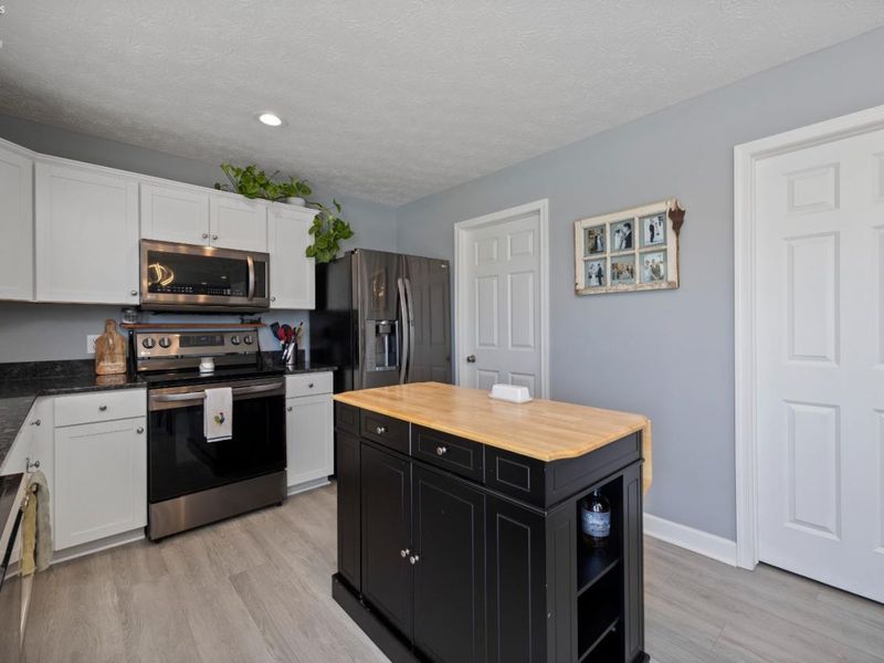 2702 W Bogart Road, Sandusky, OH 44870 Photo 12