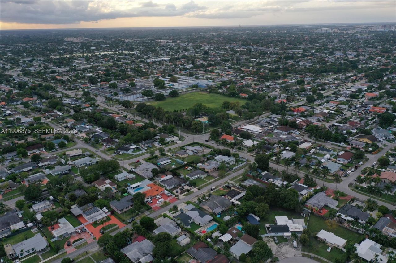 4901 SW 101st Ave, Miami, FL 33165 Photo