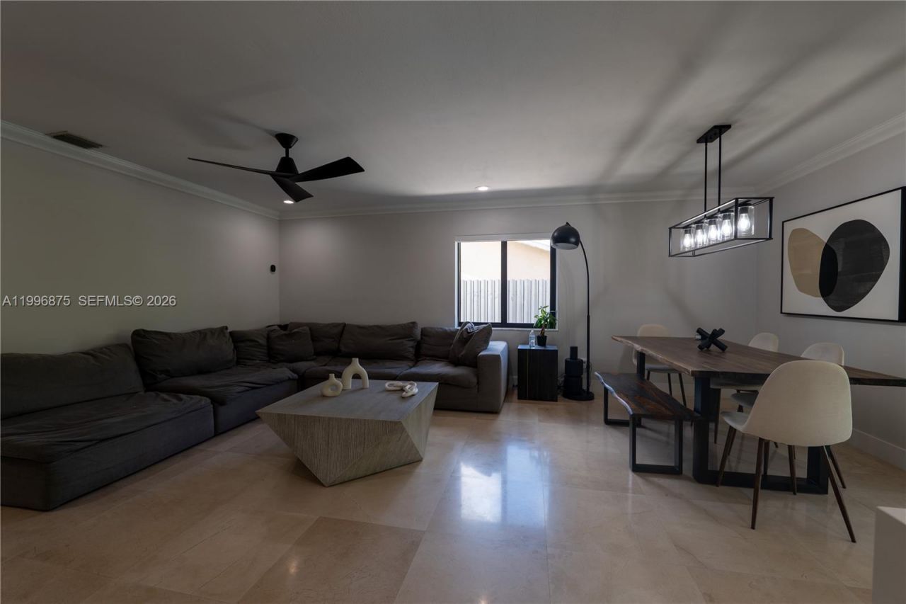 4901 SW 101st Ave, Miami, FL 33165 Photo