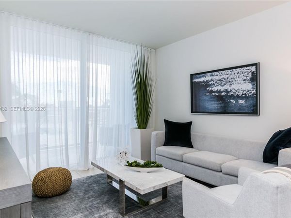 401 N Birch Rd , Unit 404, Fort Lauderdale, FL 33304