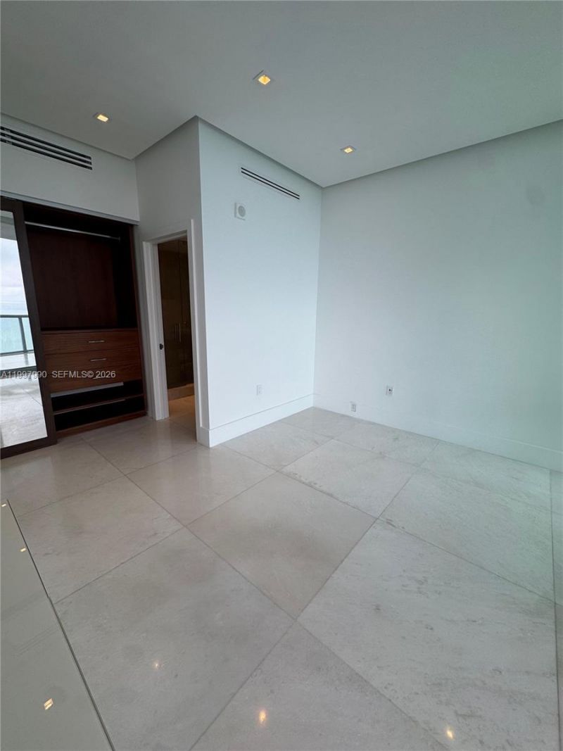 17121 Collins Ave, Unit 4306, Sunny Isles Beach, FL 33160 Photo