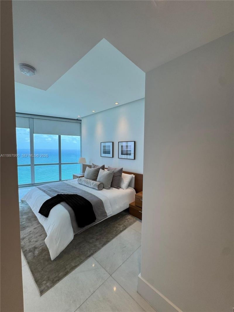 17121 Collins Ave, Unit 4306, Sunny Isles Beach, FL 33160 Photo