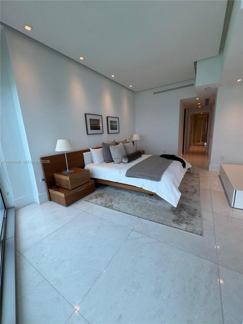 17121 Collins Ave, Unit 4306, Sunny Isles Beach, FL 33160 Photo