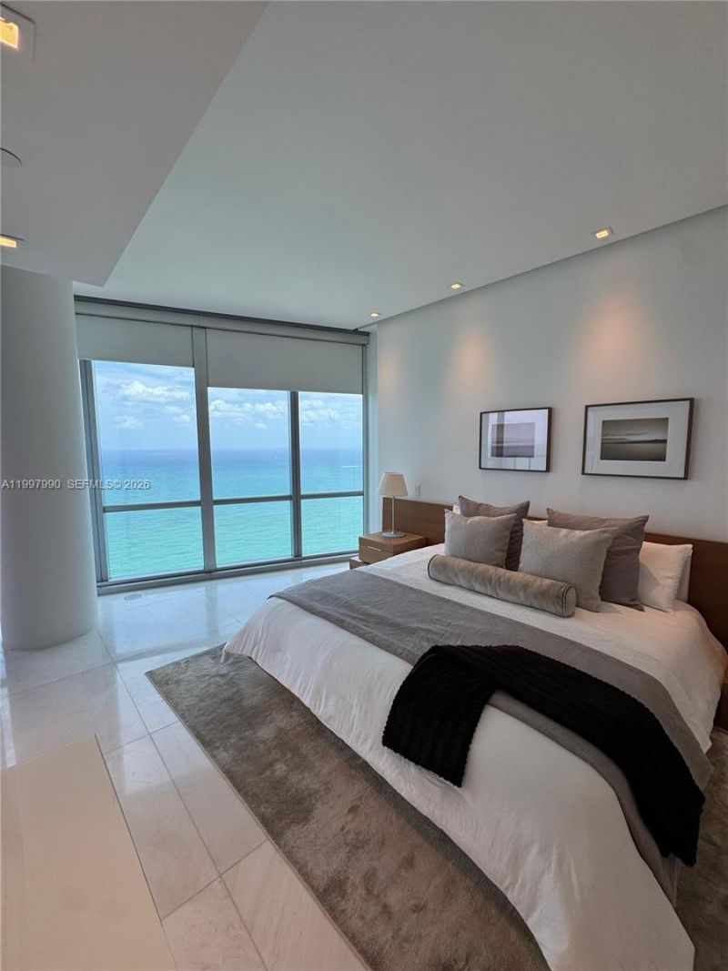 17121 Collins Ave, Unit 4306, Sunny Isles Beach, FL 33160 Photo