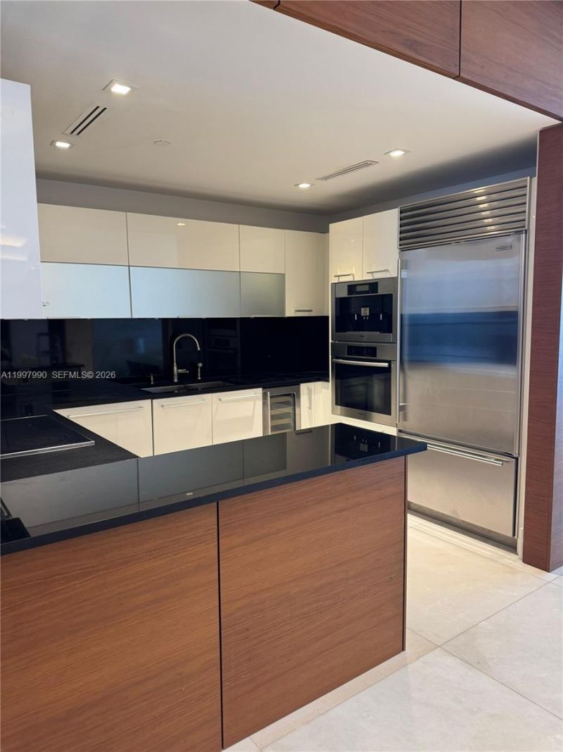 17121 Collins Ave, Unit 4306, Sunny Isles Beach, FL 33160 Photo