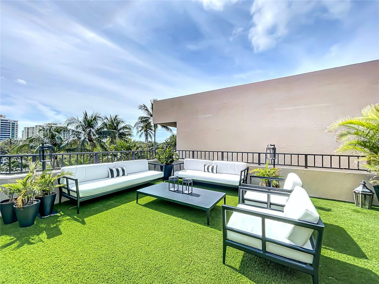 201 Crandon Blvd, Unit 163, Key Biscayne, FL 33149 Photo