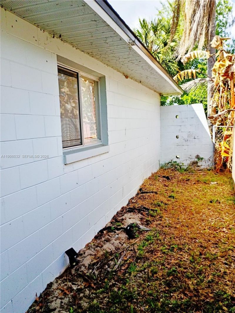 4842 Beacon Street, Orlando, FL 32808 Photo