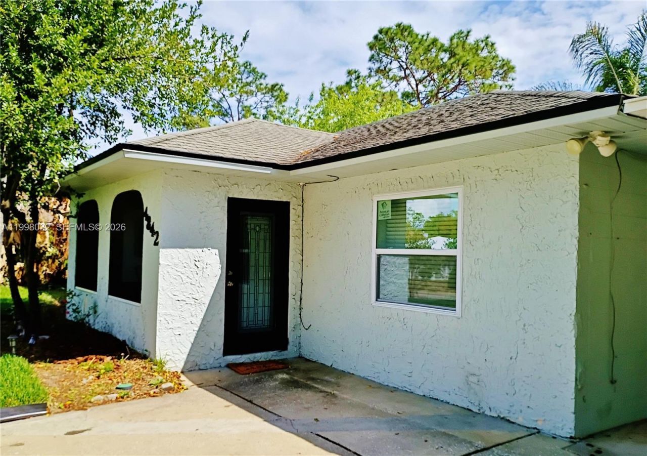 4842 Beacon Street, Orlando, FL 32808 Photo