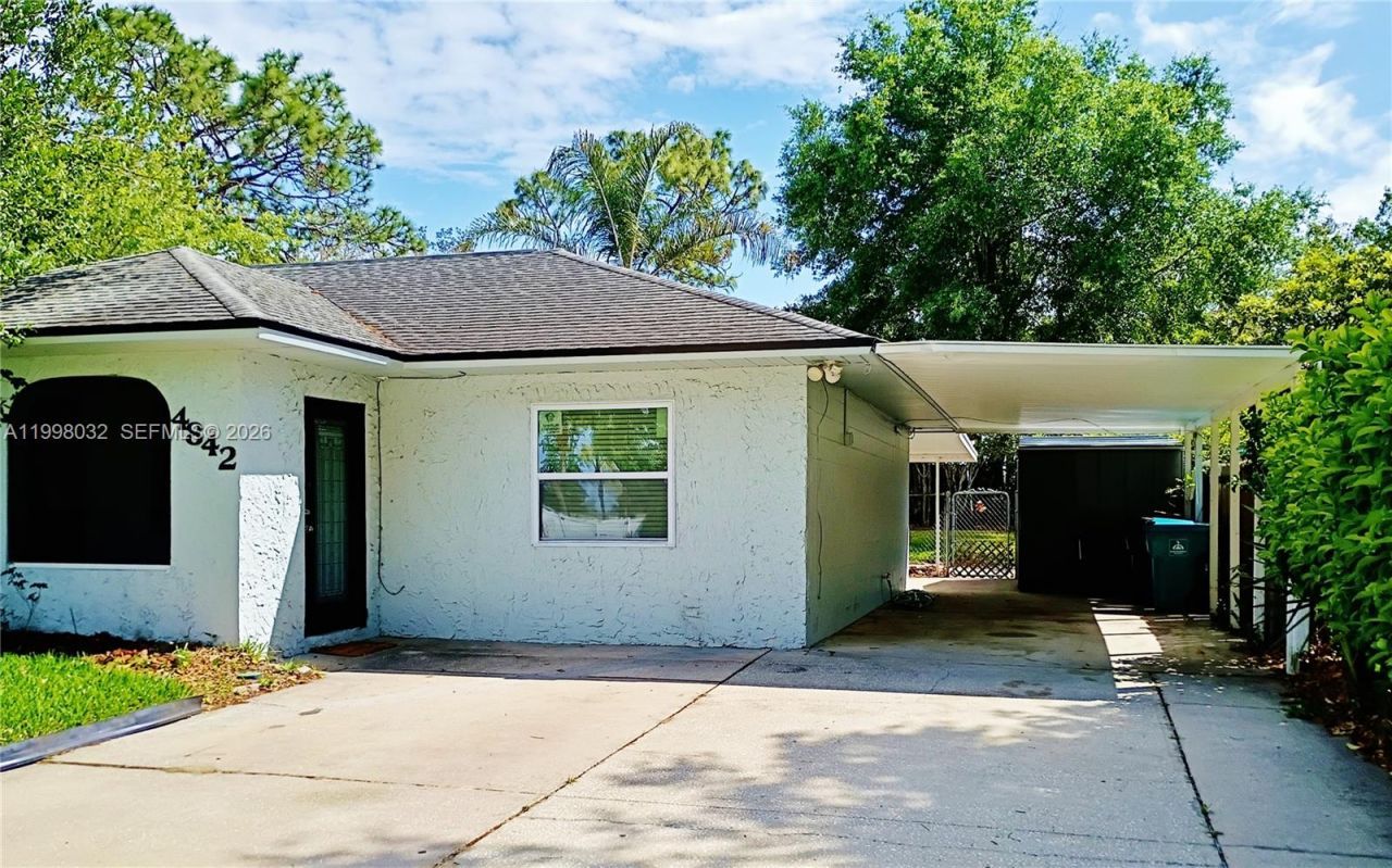 4842 Beacon Street, Orlando, FL 32808 Photo