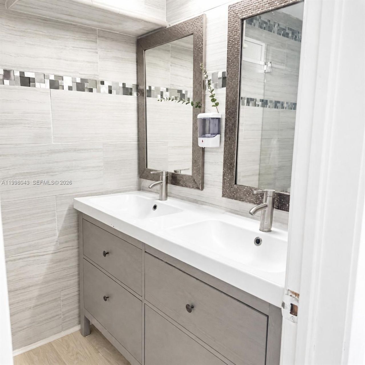 1319 Fillmore St, Hollywood, FL 33019 Photo