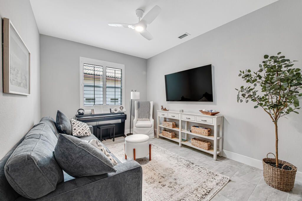 8203 Bellafiore Way, Boynton Beach, FL 33472 Photo