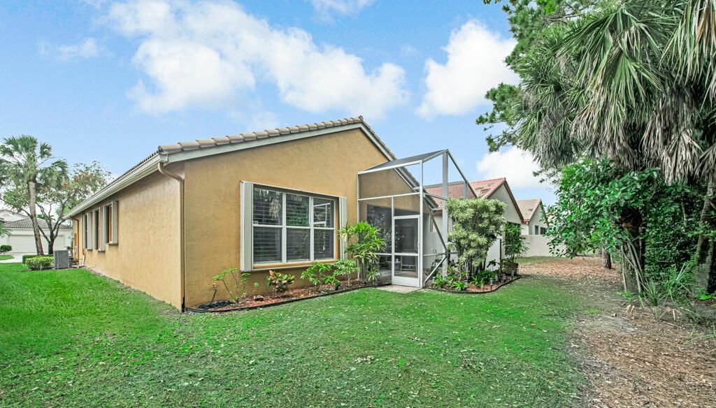 8203 Bellafiore Way, Boynton Beach, FL 33472 Photo
