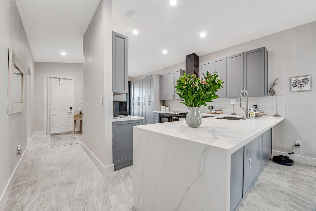 8203 Bellafiore Way, Boynton Beach, FL 33472 Photo