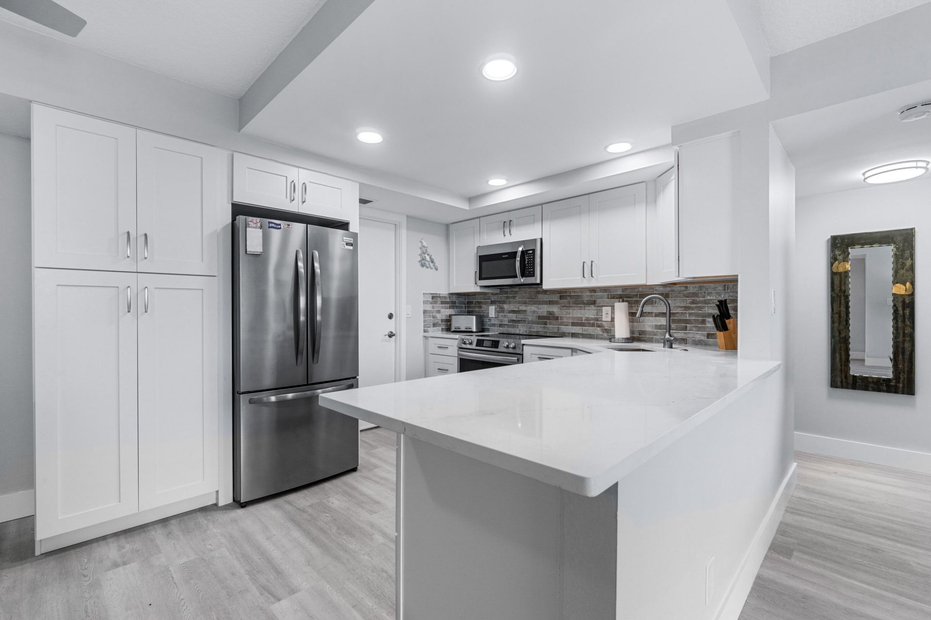 630 Ocean Drive, Unit 410, Juno Beach, FL 33408 Photo