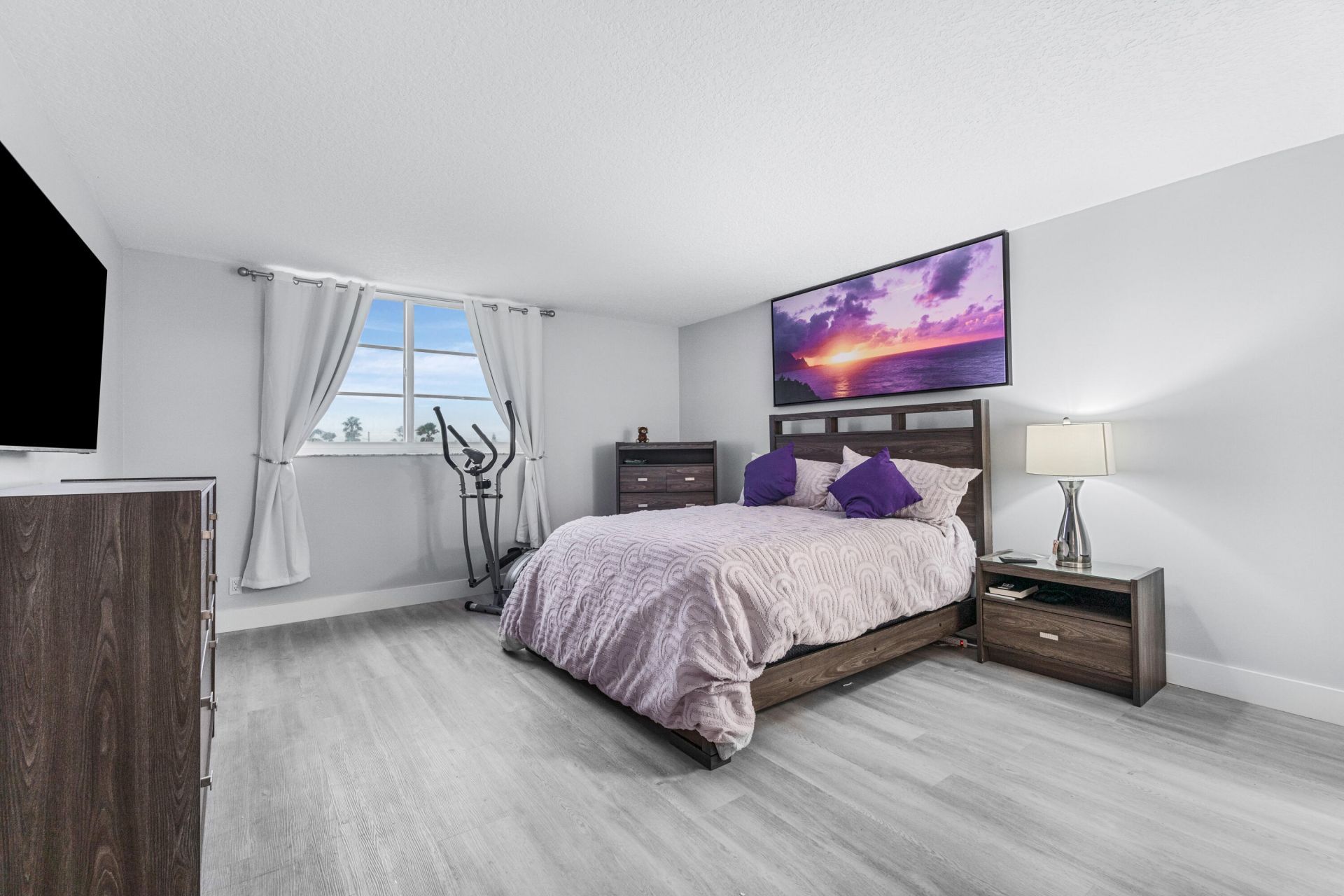 630 Ocean Drive, Unit 410, Juno Beach, FL 33408 Photo