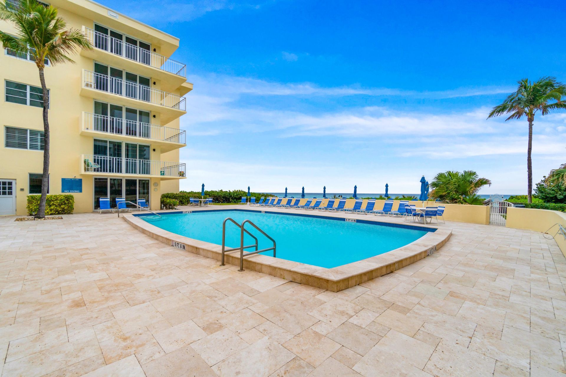 630 Ocean Drive, Unit 410, Juno Beach, FL 33408 Photo