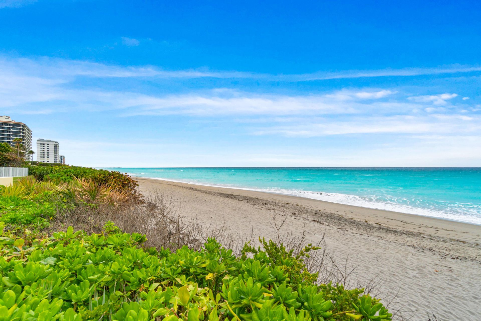 630 Ocean Drive, Unit 410, Juno Beach, FL 33408 Photo