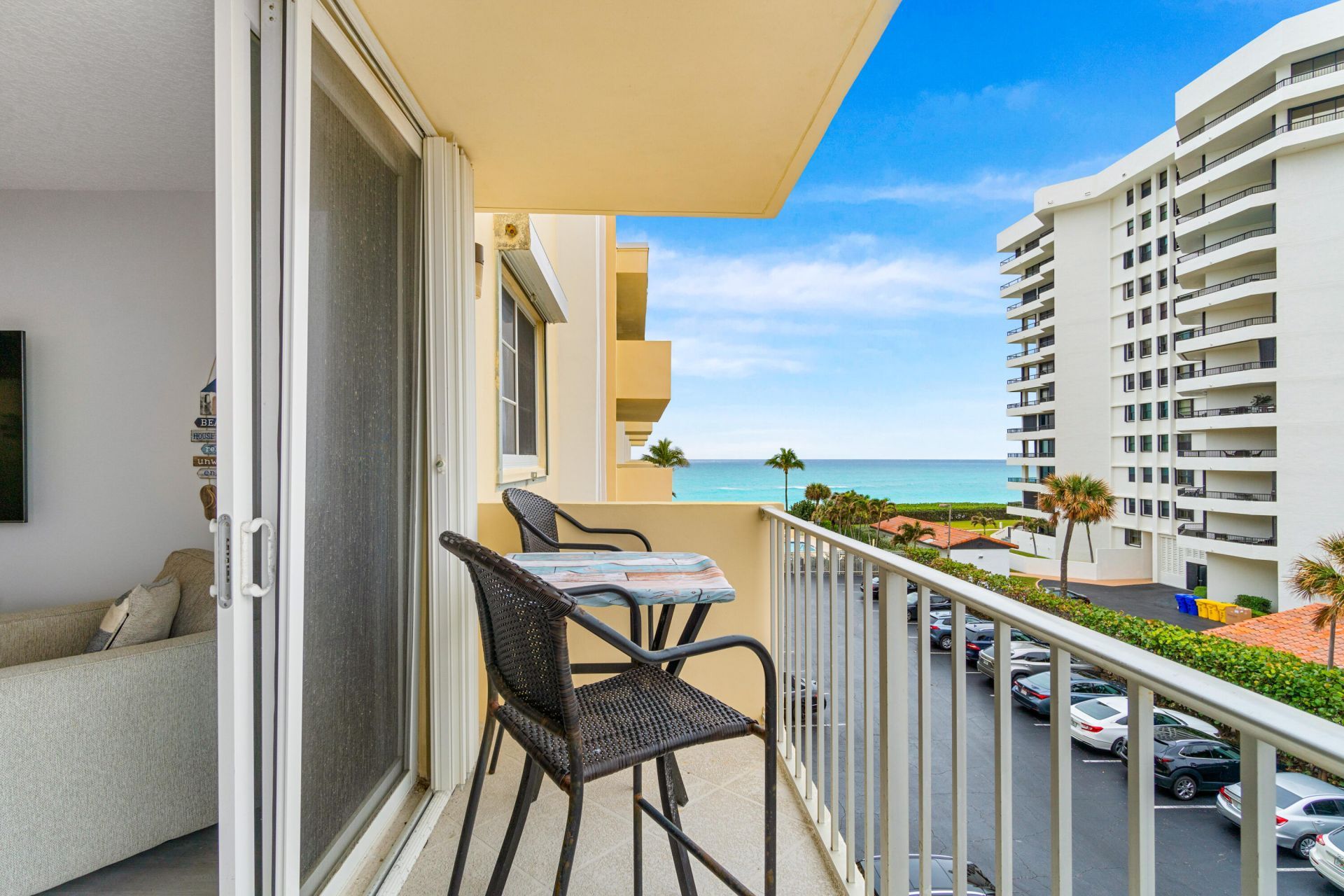 630 Ocean Drive, Unit 410, Juno Beach, FL 33408 Photo