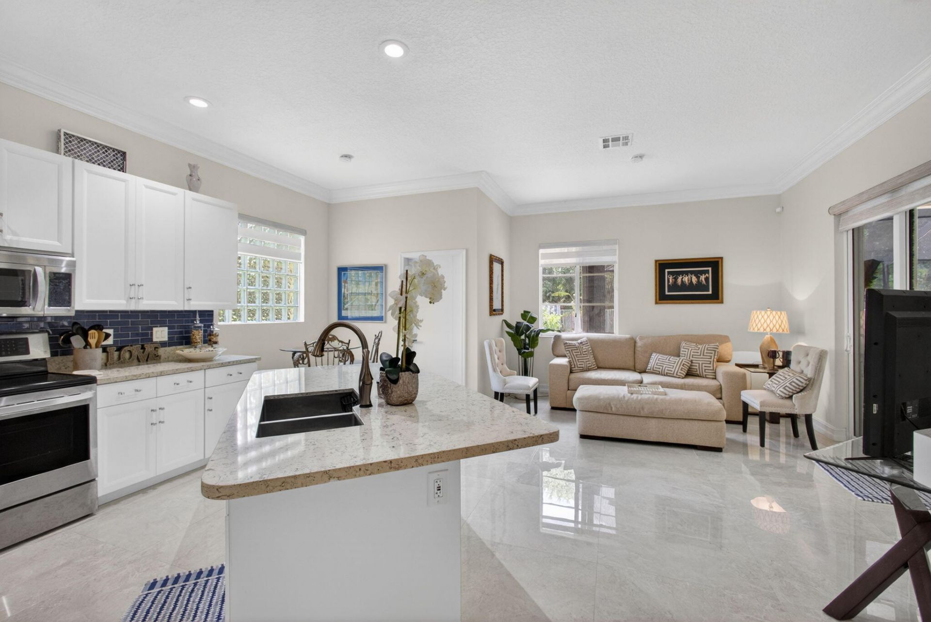 8642 Plum Cay, Royal Palm Beach, FL 33411 Photo