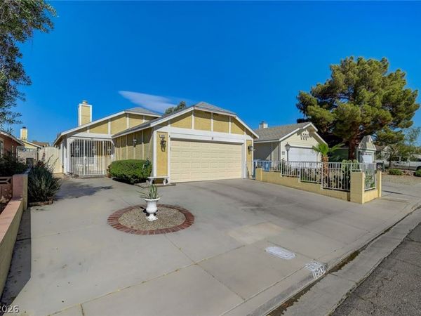 1603 Teardrop Street, Las Vegas, NV 89142