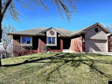 2013 Liberty Lane , Papillion, NE 68133