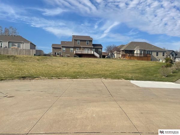718 Jantze Circle, Milford, NE 68405