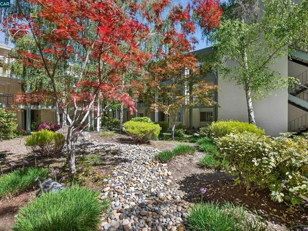1621 Ptarmigan Dr., Unit 2A, Walnut Creek, CA 94595