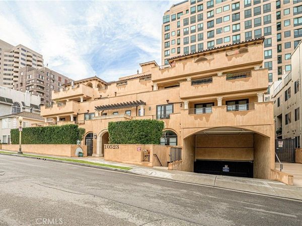10523 Ashton Avenue, Unit 202, Los Angeles, CA 90024