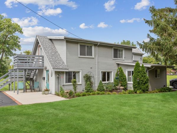 300 Pauline Avenue , Unit B, Crystal Lake, IL 60014