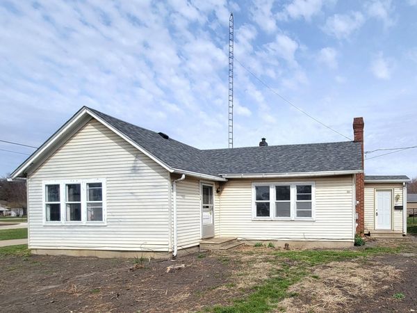 802 Deleon Street , Ottawa, IL 61350