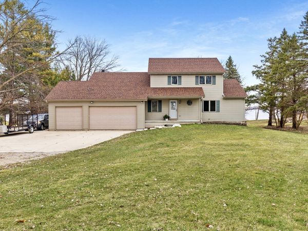 W4436 E Lakeview Rd, Hustisford, WI 53034