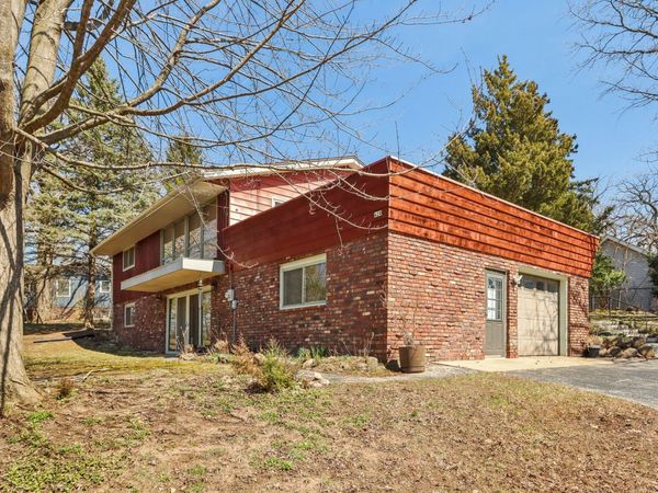 428 Ridge Ave, Burlington, WI 53105