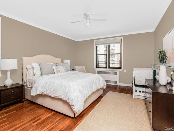 512 Kappock Street , Unit 3J, Bronx, NY 10463