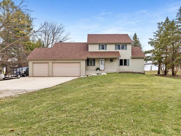 W4436 E Lakeview ROAD, Hustisford, WI 53034