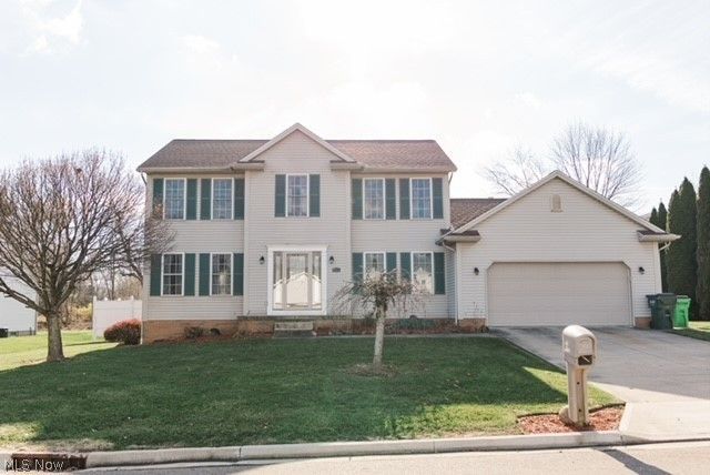 3069 W Castle Circle NW, Massillon, OH 44647