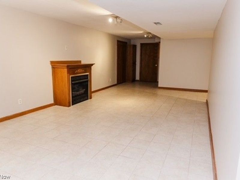 3069 W Castle Circle NW, Massillon, OH 44647 Photo 14