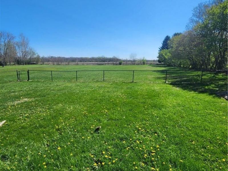 1262 Surface Road, Eaton, OH 45320 Photo 8