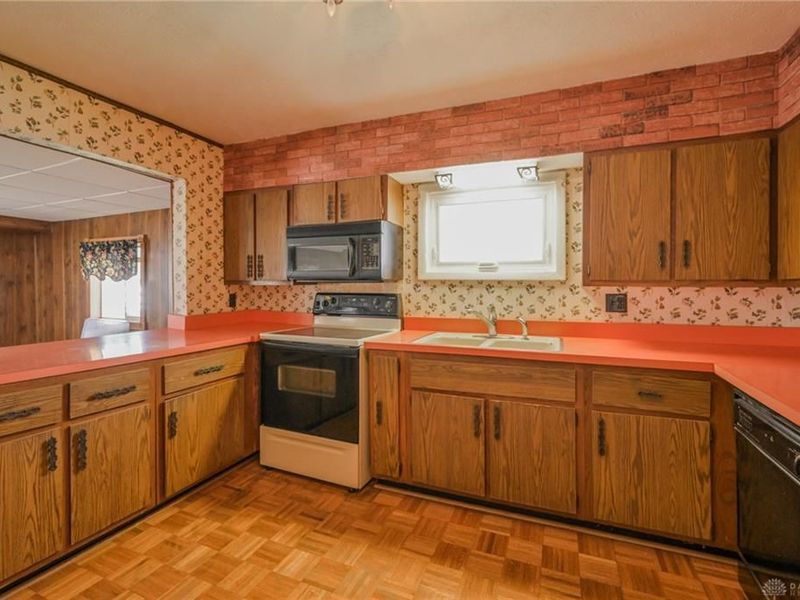 3057 Springfield-Xenia Road, Springfield, OH 45506 Photo 12