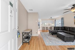 618 3rd Ave. S photo 4