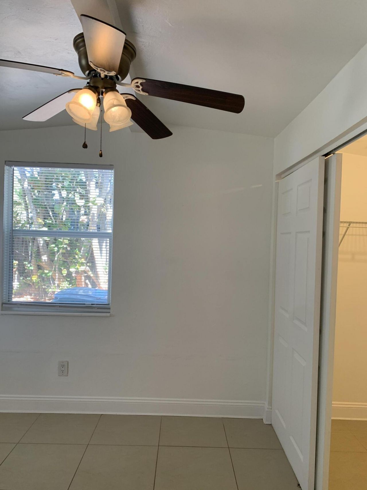 5300 NE 15th Avenue, Pompano Beach, FL 33064 Photo