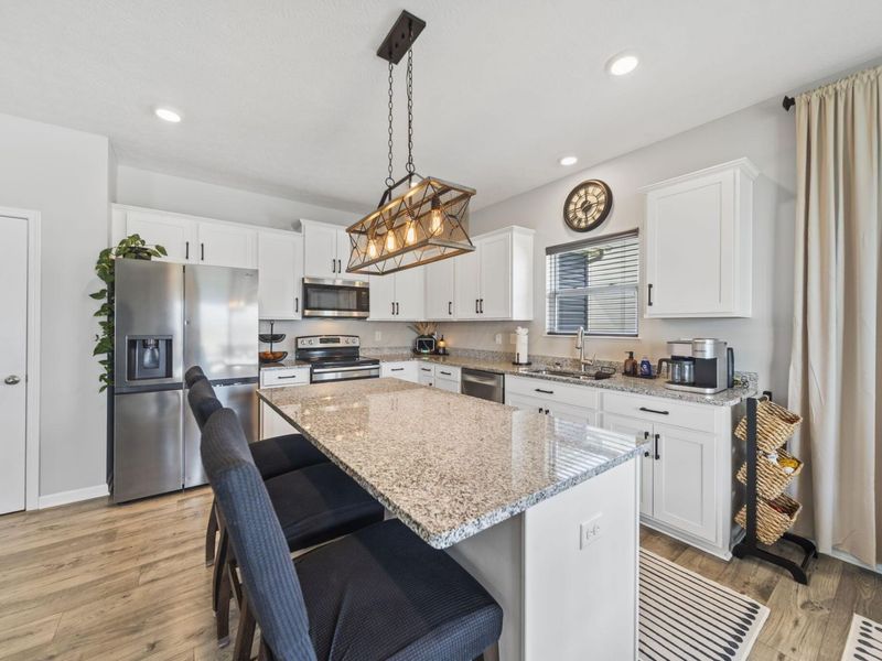 194 Deanscroft Drive, Pickerington, OH 43147 Photo 7