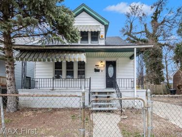 16676 Tuller Street , Detroit, MI 48221