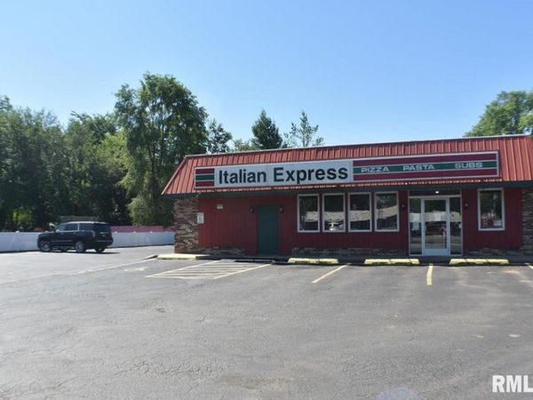 1112 E CHESTNUT Street, Canton, IL 61520